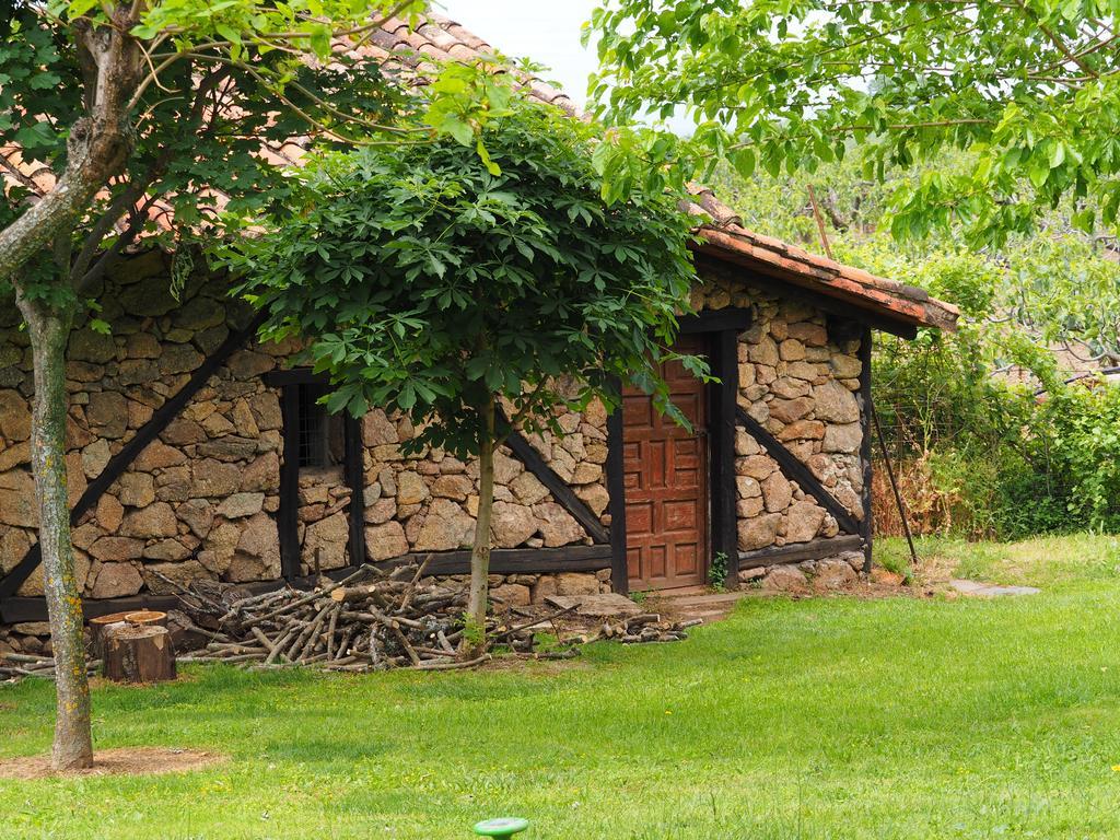 Casas Rurales Las Praderas Guest House Poyales Del Hoyo Exterior foto